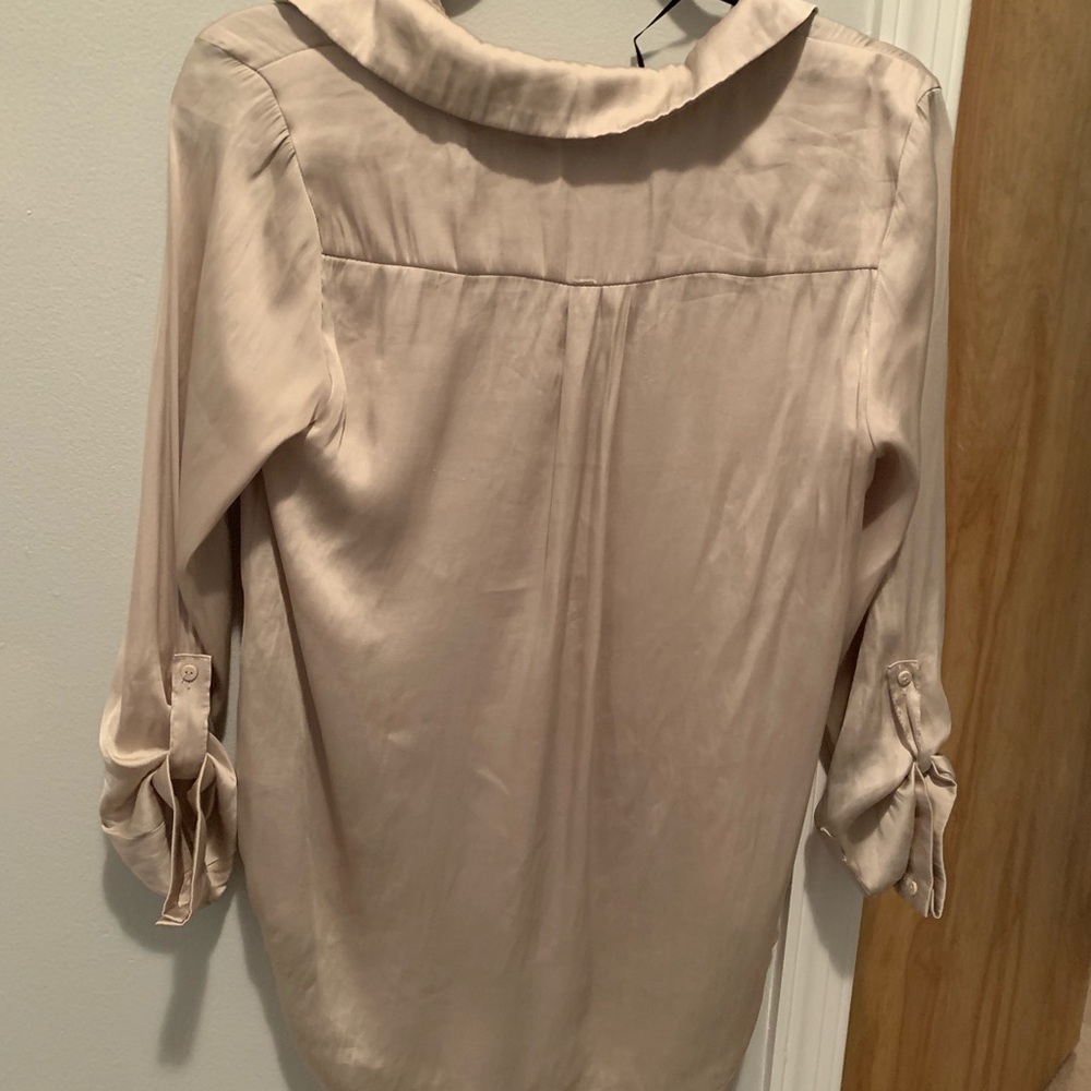 H&M button down shirt - Picture 2 of 2